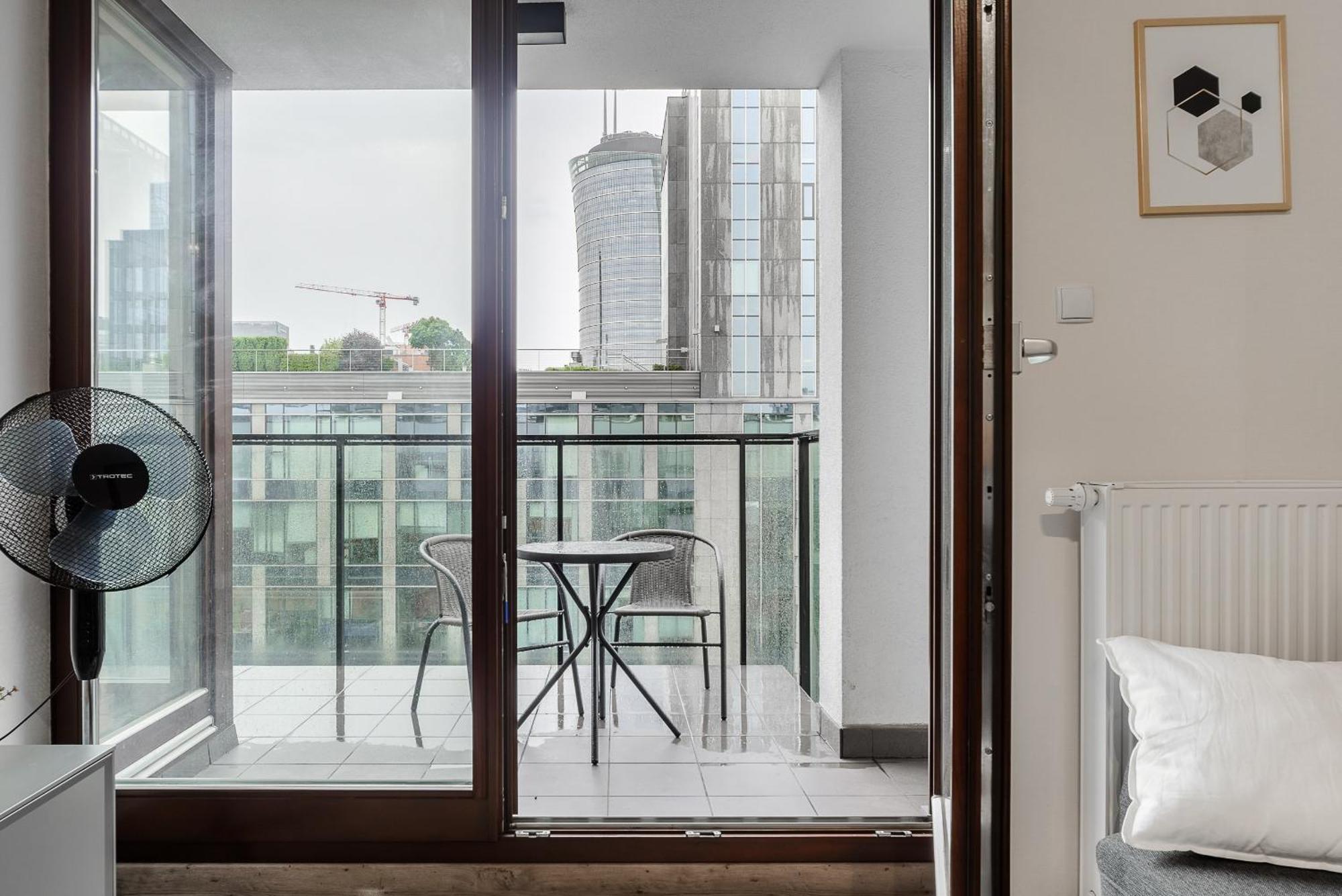 P&O Serviced Apartments Siedmiogrodzka III 华沙 外观 照片