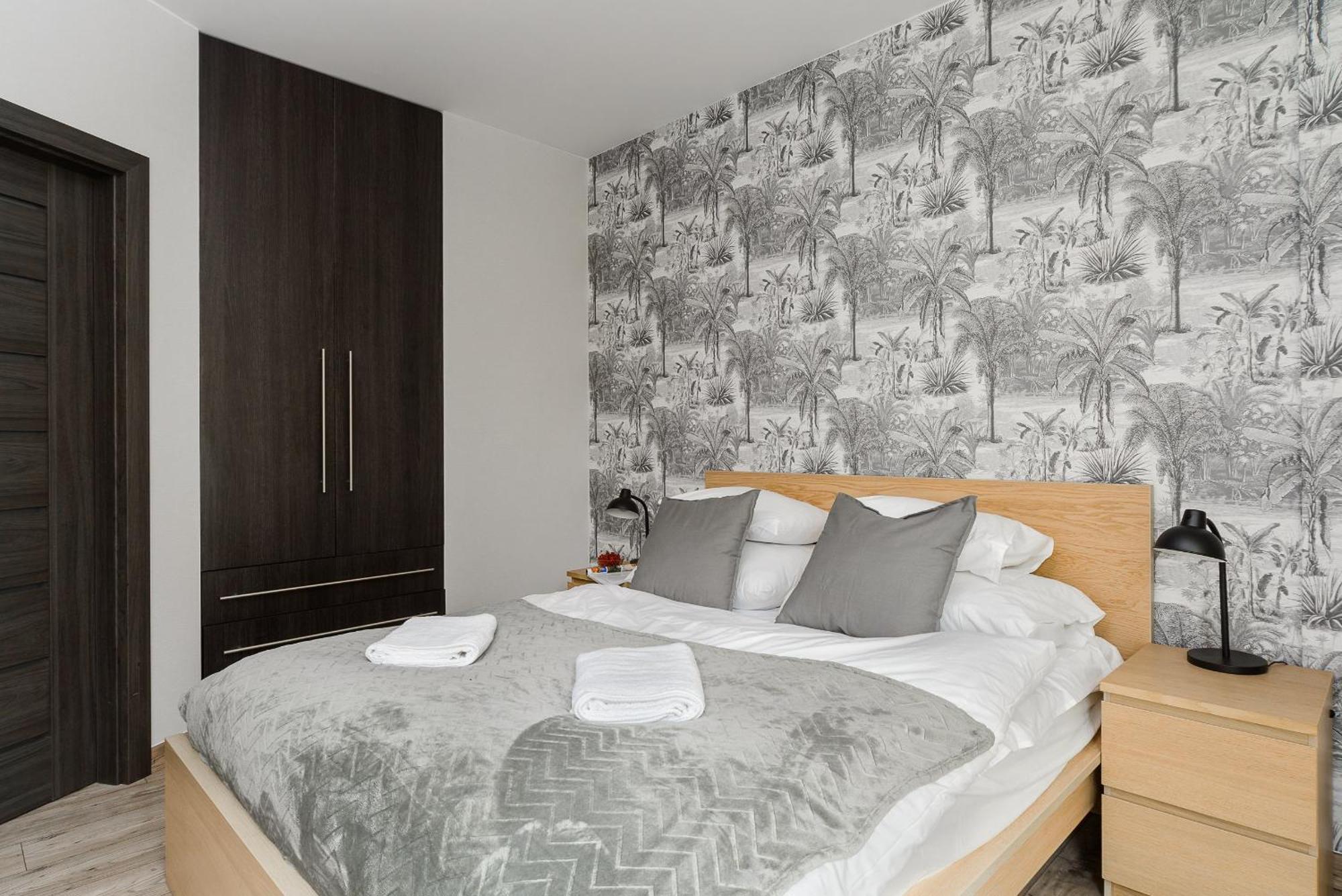 P&O Serviced Apartments Siedmiogrodzka III 华沙 外观 照片